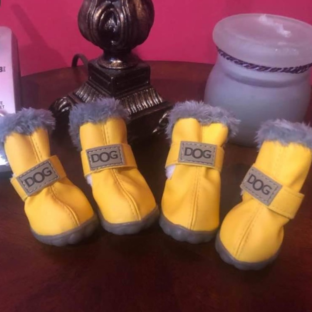 BRAND NEW puppy boots